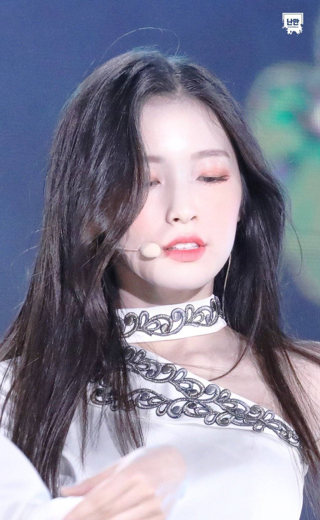 연도별로 보는 오마이걸 아린이의 성장과정.jpgif | 인스티즈