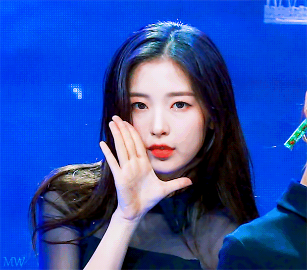 연도별로 보는 오마이걸 아린이의 성장과정.jpgif | 인스티즈