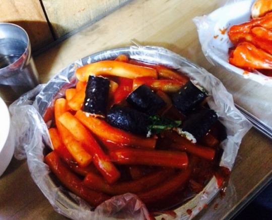 서울 서대문구의 한 유명 떡볶이집 | 인스티즈