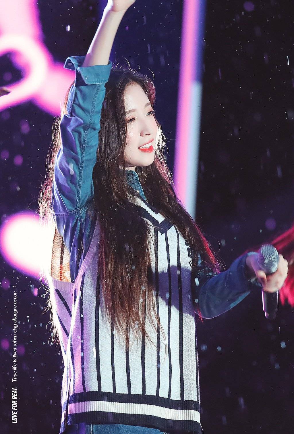 연도별로 보는 오마이걸 아린이의 성장과정.jpgif | 인스티즈