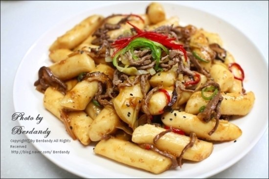 떡볶이 종류도 참 많네.. | 인스티즈