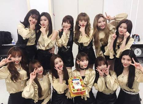 아이즈원 일본 해외 활동도 못하게 해야하는 이유 | 인스티즈