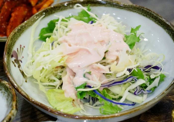 본인이 가장 좋아하는 횟집 기본 밑반찬은? | 인스티즈