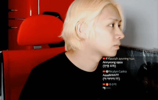 김희철 라이브 방송 중에 찍힌 고양이 | 인스티즈