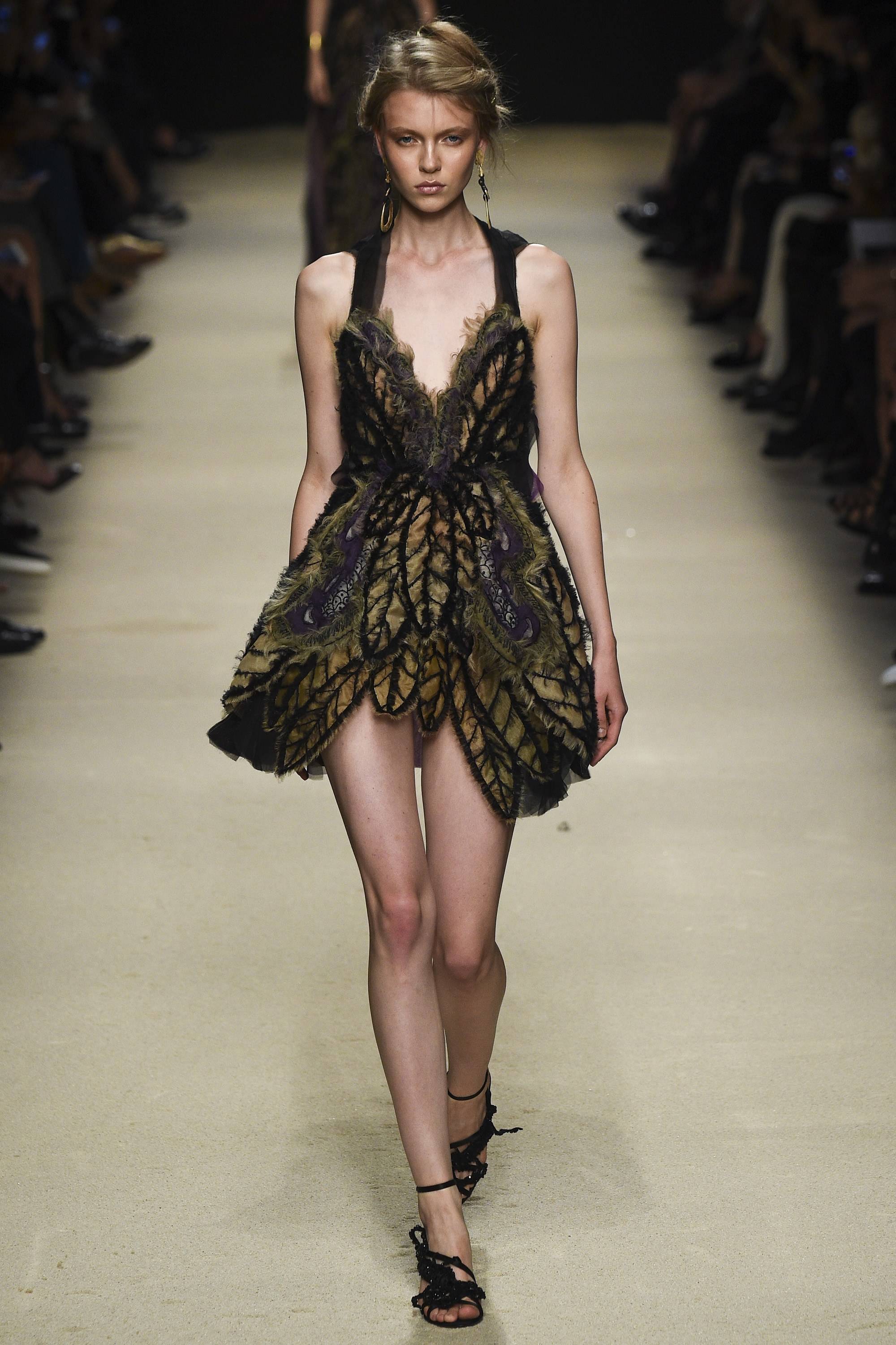 2016 S/S 알베르타 페레티 컬렉션 | 인스티즈