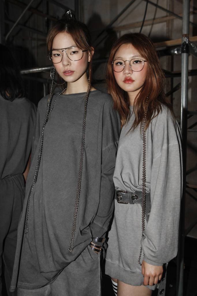 서울패션위크 슈퍼콤마비 컬렉션 런웨이 | 인스티즈