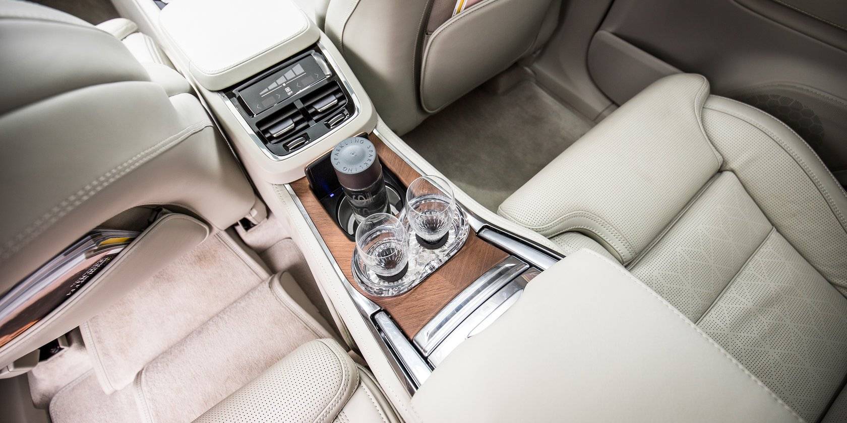 2017 신형 볼보 XC90 T8 AWD [데이터주의] | 인스티즈