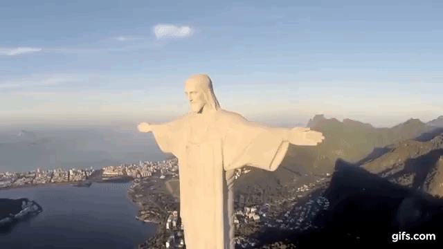 드론으로 찍은 브라질 리우데자네이루의 예수상.gif | 인스티즈