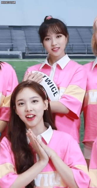 친오빠 카이처럼 럭비하기엔 넘 갸날픈 미나 | 인스티즈