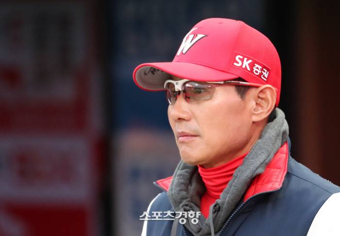 한때 우주소녀 보나의 아버지라는 낭설이 돌았던 | 인스티즈