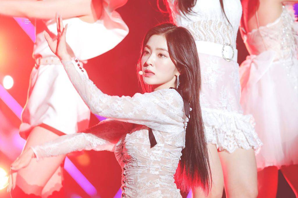 미친미모를 보여준 AAA 시상식 레드벨벳 아이린.jpgif | 인스티즈