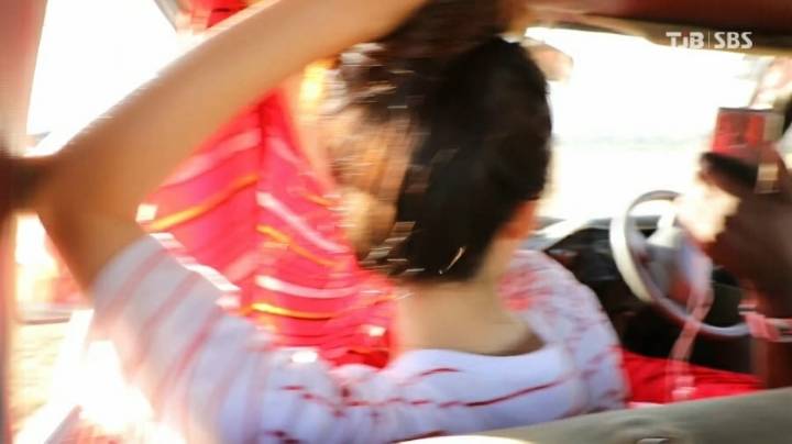 마사이족도 반한 작가 목덜미 ㄷㄷㄷㄷ.jpg | 인스티즈