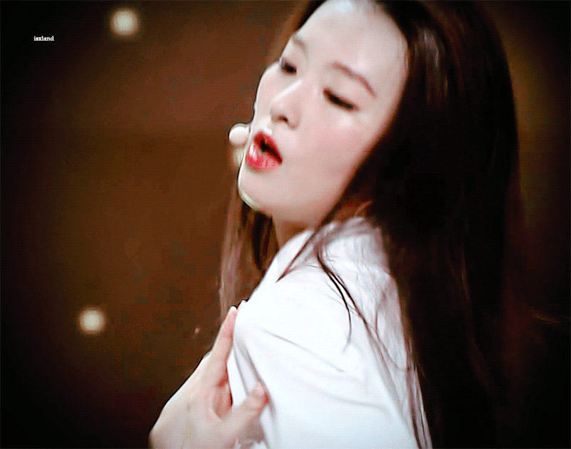 붉은 융단의 하리보 슬기 | 인스티즈