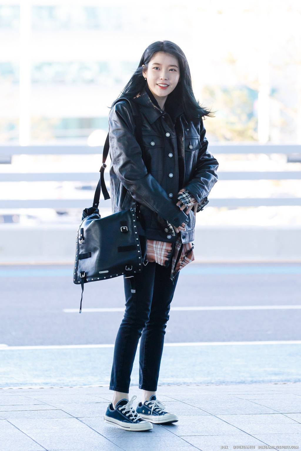 출국하는 아이유 미모.jpg | 인스티즈