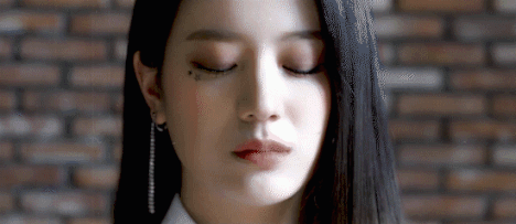 프로미스나인의 강렬한 눈빛 | 인스티즈