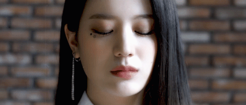 프로미스나인의 강렬한 눈빛 | 인스티즈