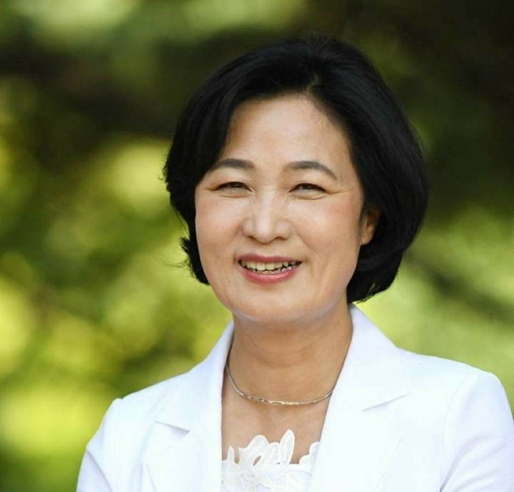 역대급 미모의 신임 법무부장관ㄷㄷㄷ | 인스티즈