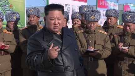 북한 김정은 가죽자켓 입은짤 | 인스티즈