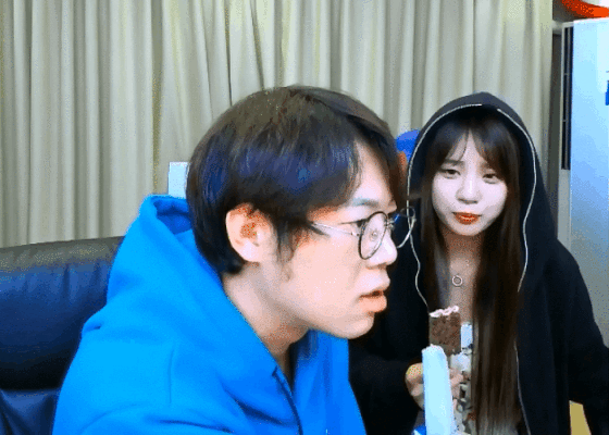 뭔가 잘어울리는 BJ들.gif | 인스티즈