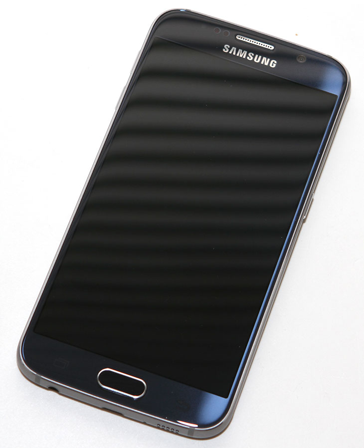 갤럭시 시리즈중 가장 호불호 안갈린 디자인.jpg | 인스티즈