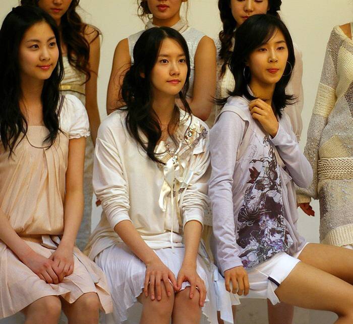 전설의 소녀시대 데뷔 전....단체 사진.jpg | 인스티즈