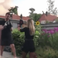 엄마를 지키기 위해 | 인스티즈