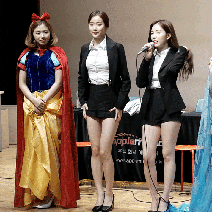 에이프릴 이나은 다리.gif | 인스티즈