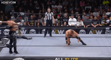 [AEW] 케니 오메가 &amp; 행맨 페이지 vs 루차 브라더스 gif | 인스티즈