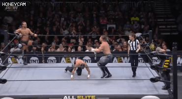 [AEW] 케니 오메가 &amp; 행맨 페이지 vs 루차 브라더스 gif | 인스티즈