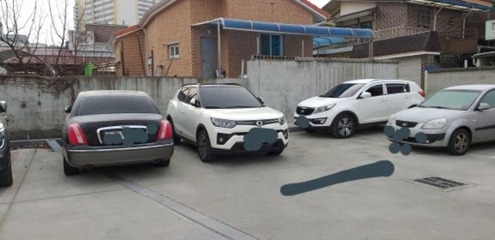 막고있는 차량 때문에 못나감...화순사태때가 생각남ㅜㅜ | 인스티즈