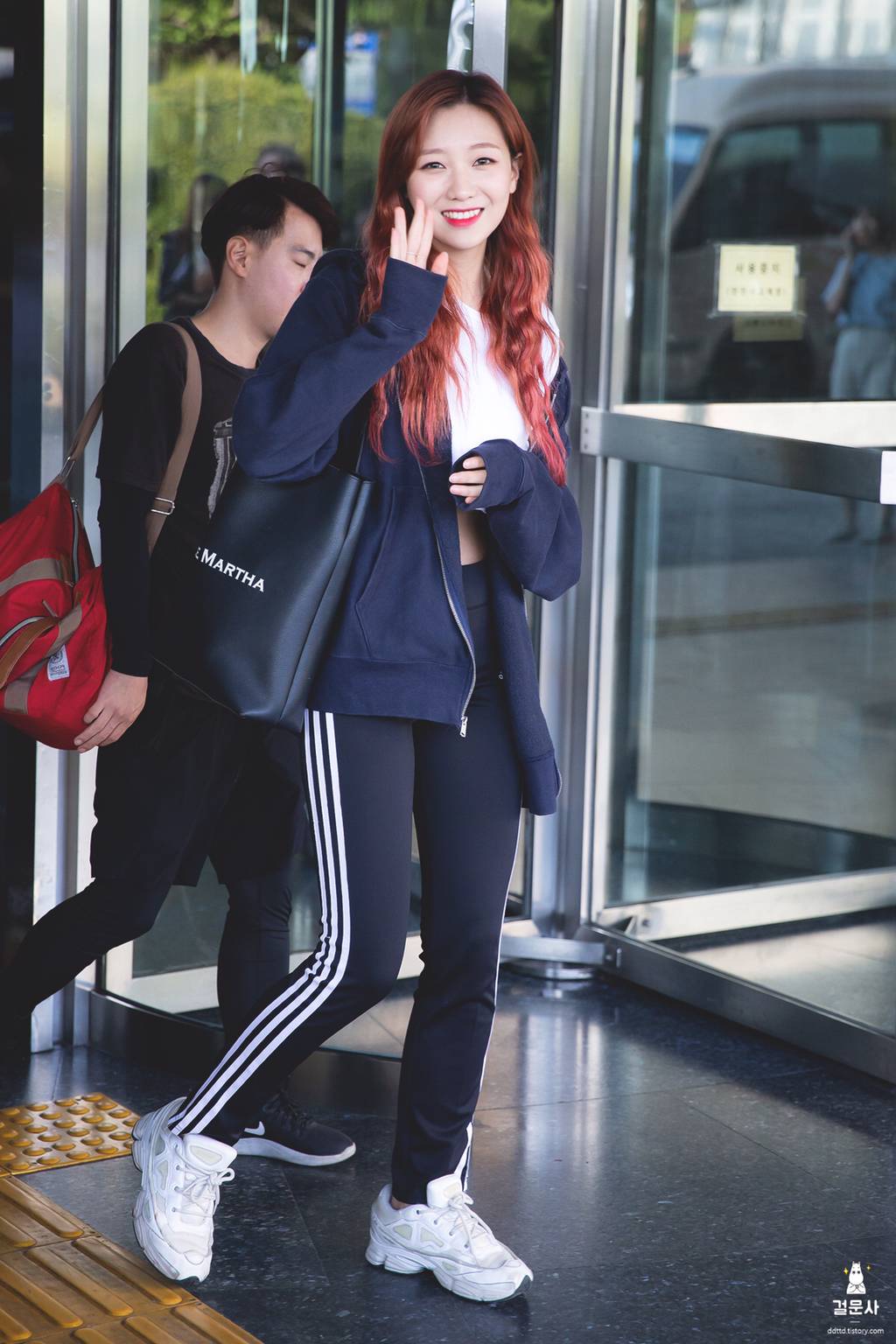 [러블리즈] 삼겹살 먹으러 가자는 제의가 와서 수정이 | 인스티즈