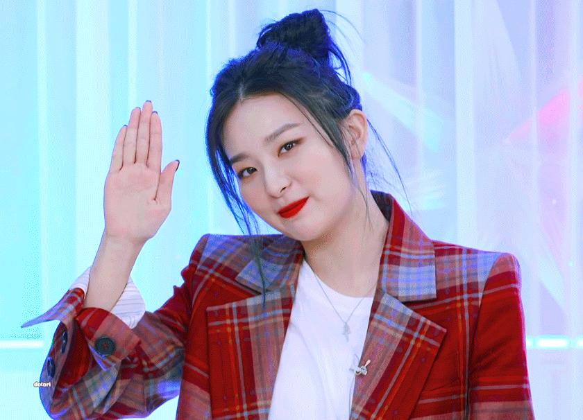 어제 레드벨벳 컴백 브이앱 슬기.gif | 인스티즈