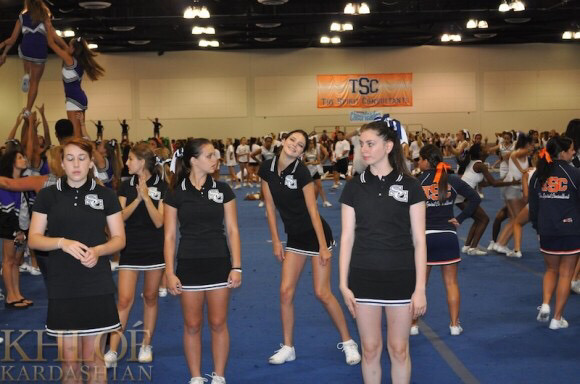 켄달제너 16살때 학교 치어리더 시절.jpg | 인스티즈