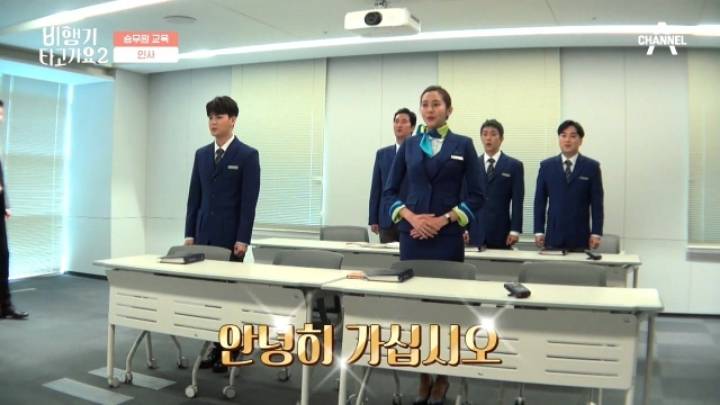 본인과 찰떡으로 어울리는 프로그램에 잘 들어간 것 같은 유이.jpg | 인스티즈