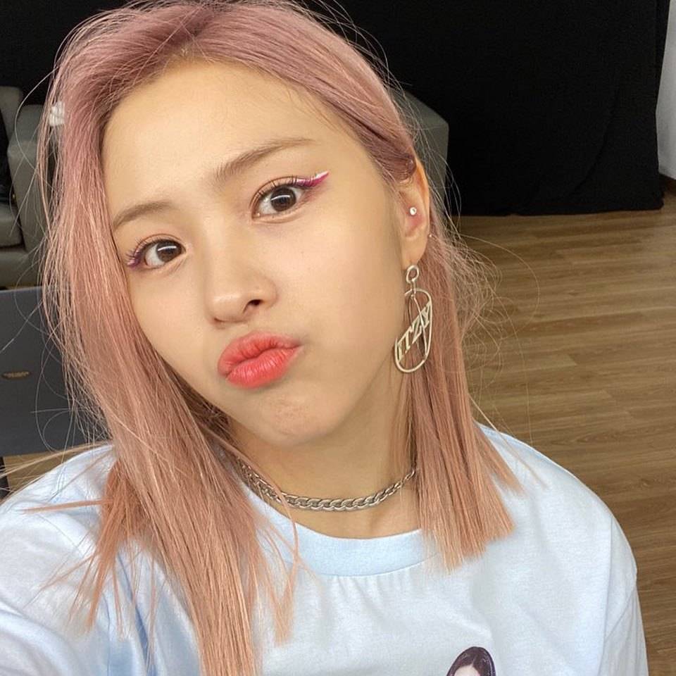 오늘 폭풍 업뎃한 ITZY 인스타그램.jpg | 인스티즈