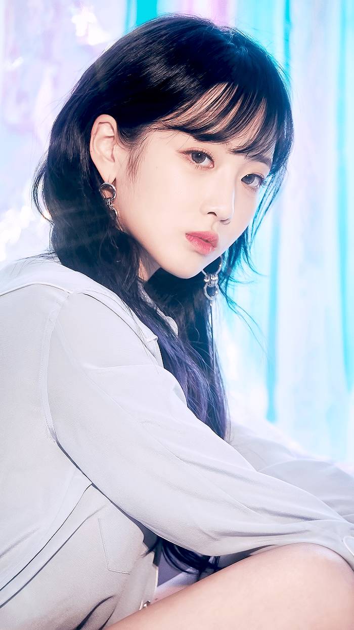 러블리즈 지애가 3년째 놀림 당하고 있는 전설의 귤던까 사건.jpg | 인스티즈