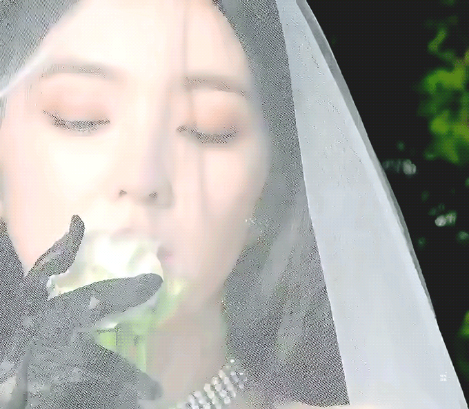 Psycho 뮤비 비하인드 아이린.gif | 인스티즈