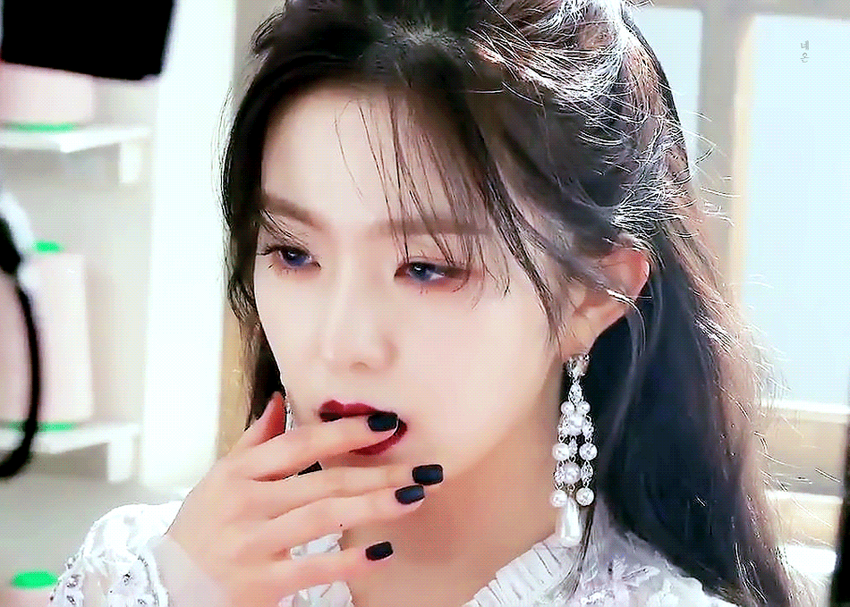 Psycho 뮤비 비하인드 아이린.gif | 인스티즈