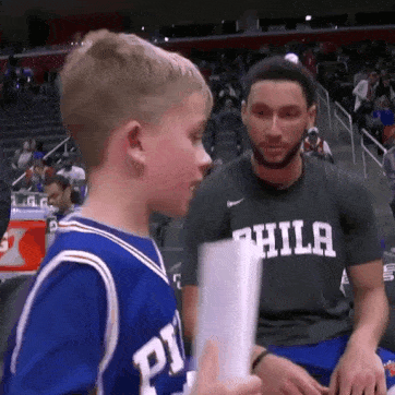 어제자 필라델피아 세븐티식서스 벤 시몬스의 멋진 크리스마스 선물 | 인스티즈