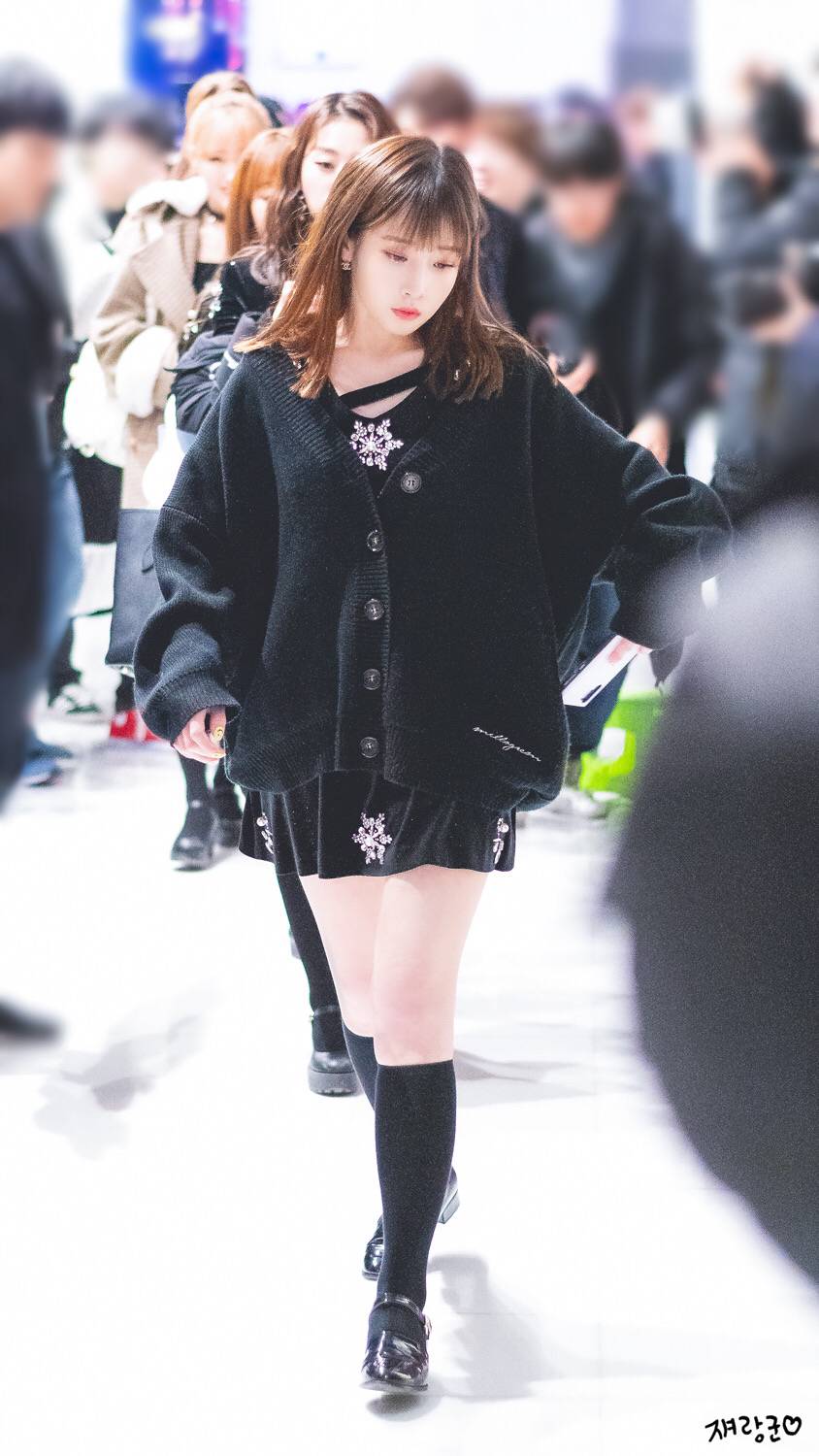 [러블리즈] 크리스마스는 덕질과 함께 할 생각이라서 지애 | 인스티즈