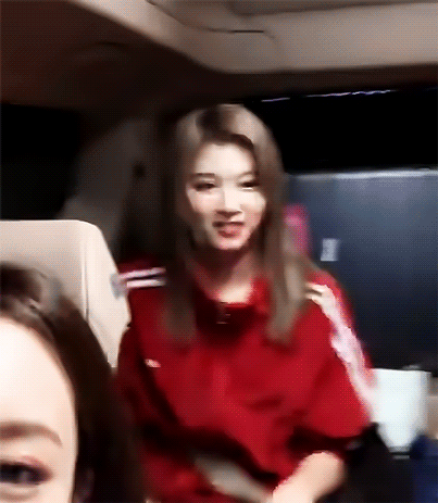 라면에 매운거 넣는거 좋아하는 김사나 | 인스티즈