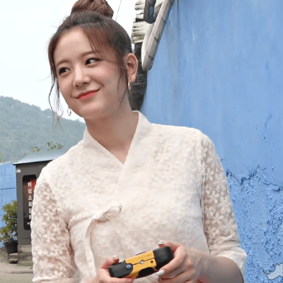 오늘 생일인 프로미스나인 규리🍊 | 인스티즈