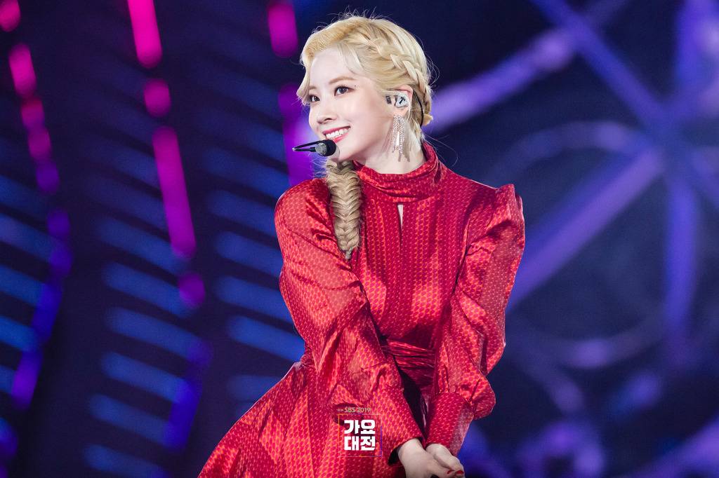 SBS가 찍은 빨강색 트와이스 고화질 | 인스티즈