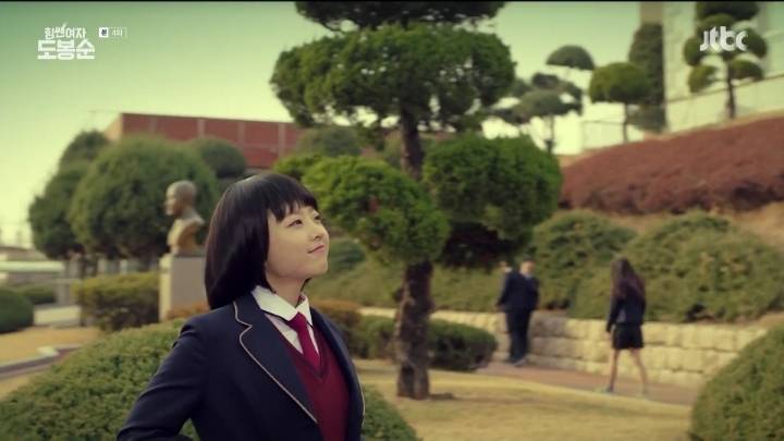 나이가 차서 이제 교복연기는 무리일 거라는 박보영.jpgif | 인스티즈