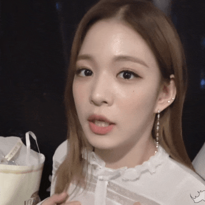 프로미스나인 일곱째 이채영 | 인스티즈