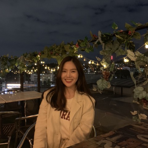 항상 웃는거 같은 오마이걸 리더 효정 | 인스티즈