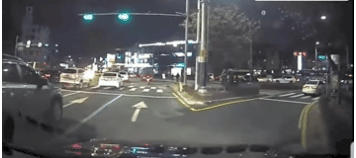 [블박] 억울하다는 차주.gif | 인스티즈