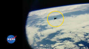 [수사부반장파일] ..외계인이 만들었다? 반중력 스텔스 정찰기 | 인스티즈