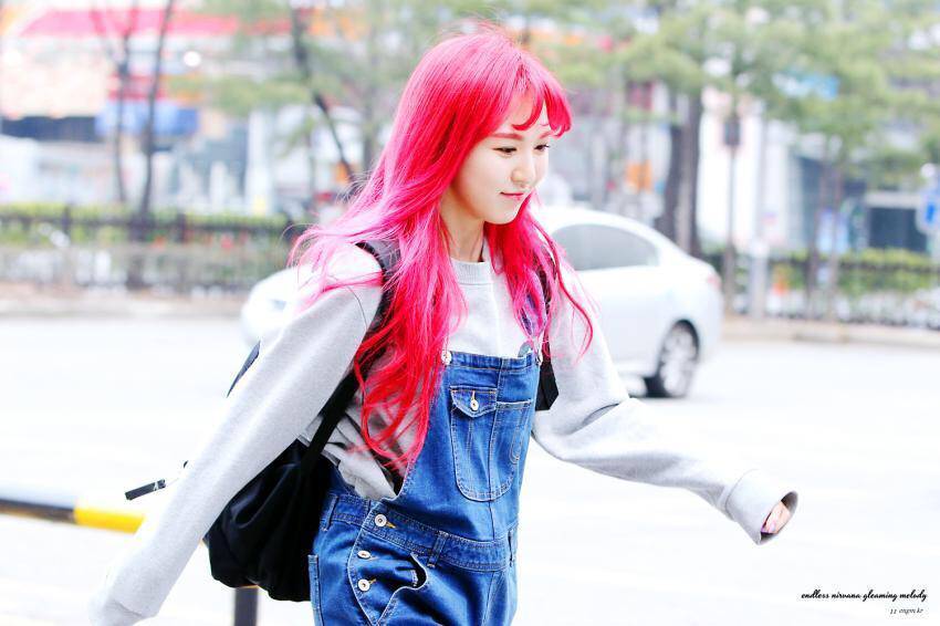 아픈 와중에도 새해 인사하는 웬디 | 인스티즈