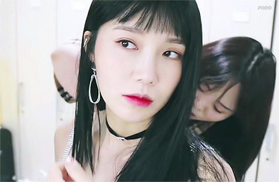 19년 한해를 마무리 하며 에이핑크 정은지가 팬들에게 건네는 말.gif | 인스티즈